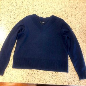 Banana Republic v neck sweater